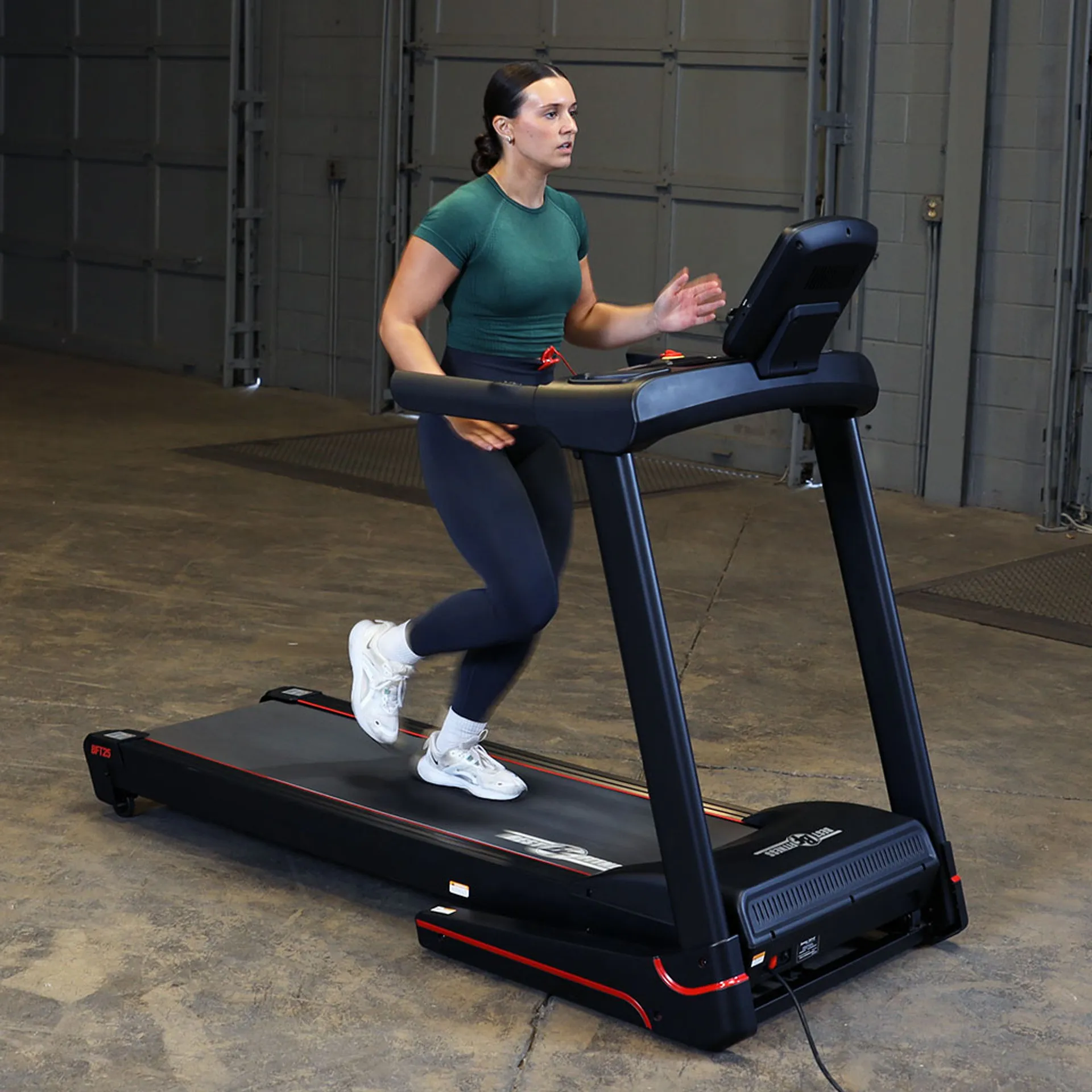 Best Fitness BFT25 Folding Treadmill - Body Solid - image 3