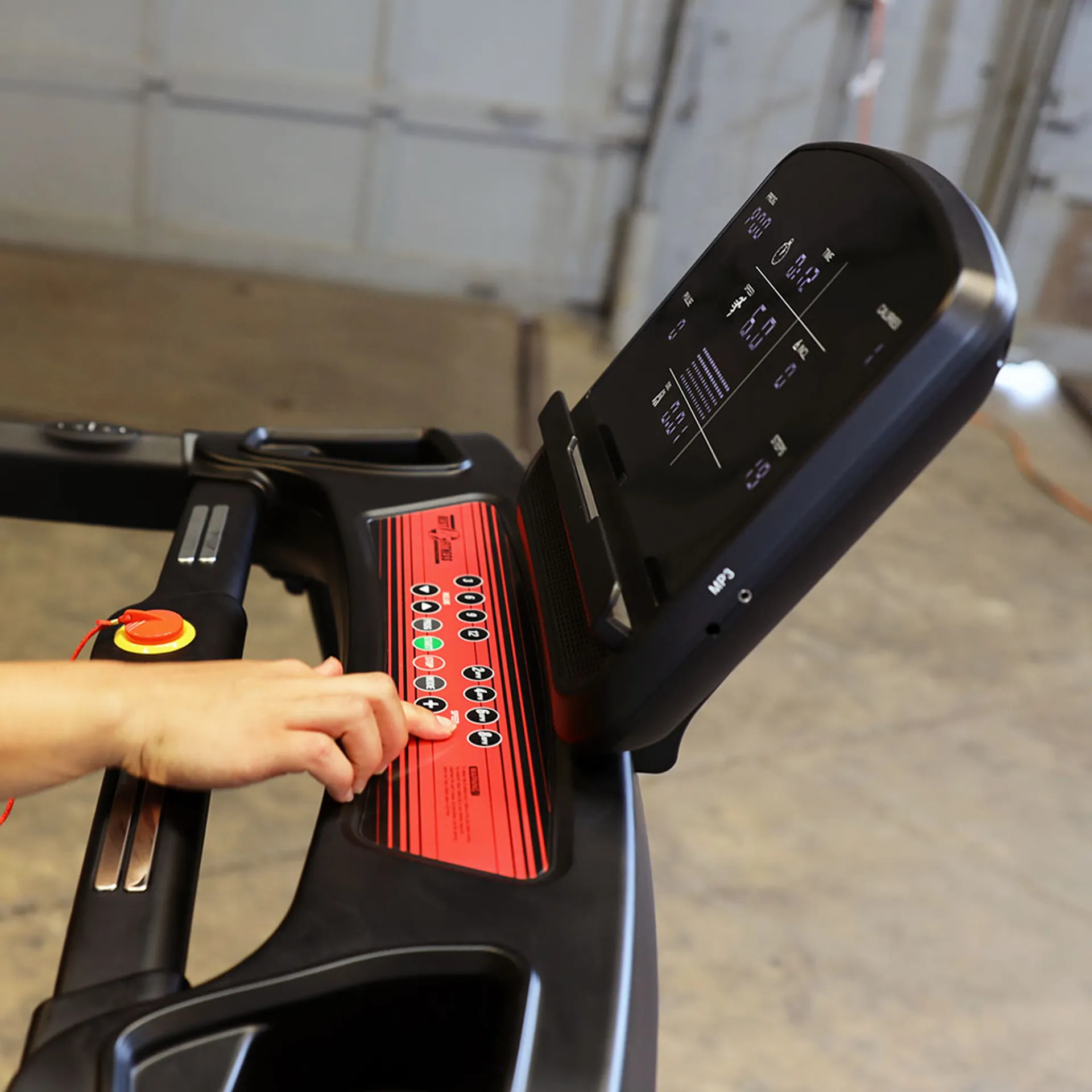 Best Fitness BFT25 Folding Treadmill - Body Solid - image 5