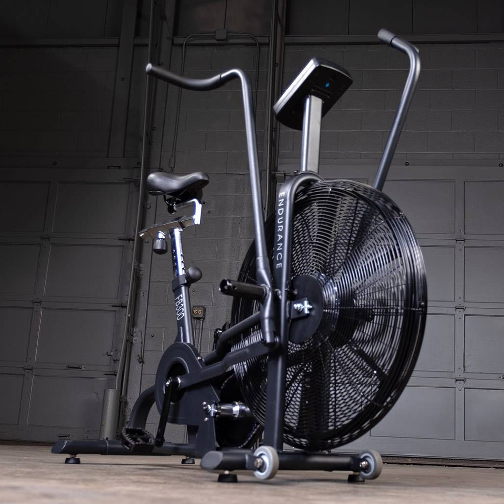 FB300B_DSF9367-1028px__99291.1734992739